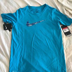 NWT Nike T Shirt